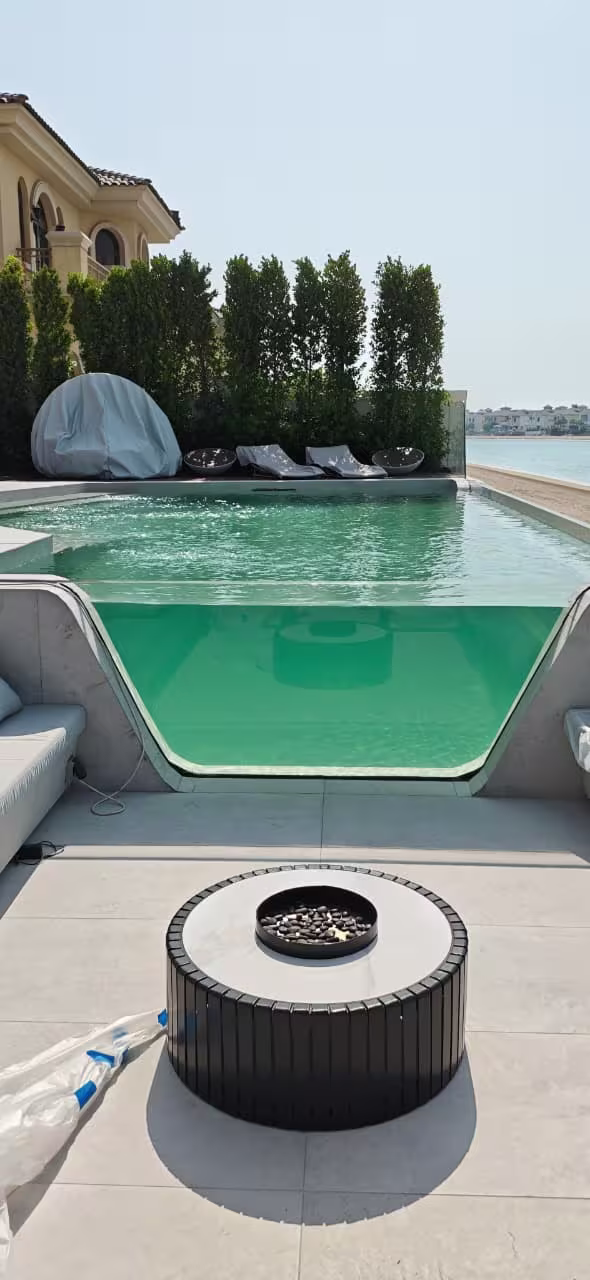 Pool 4